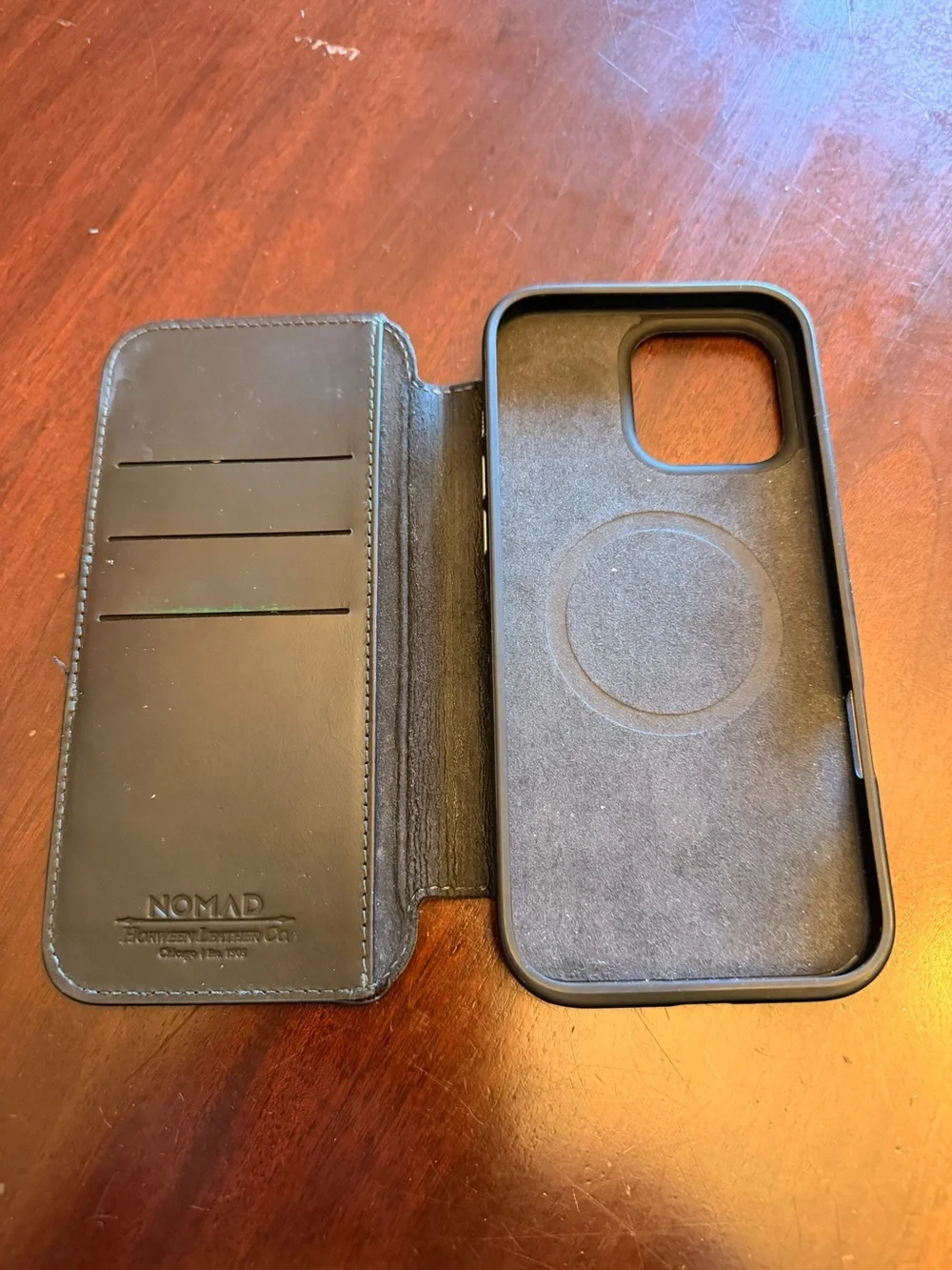 Set of 3 iPhone 16 ProMax cases- used condition bundle of 3